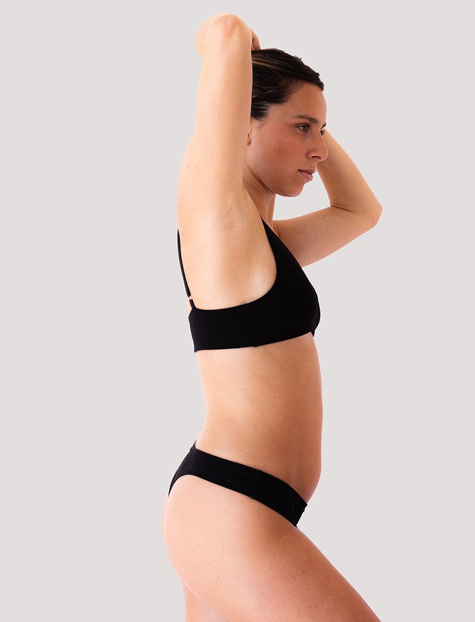 Peto en V Negro - Ria Underwear