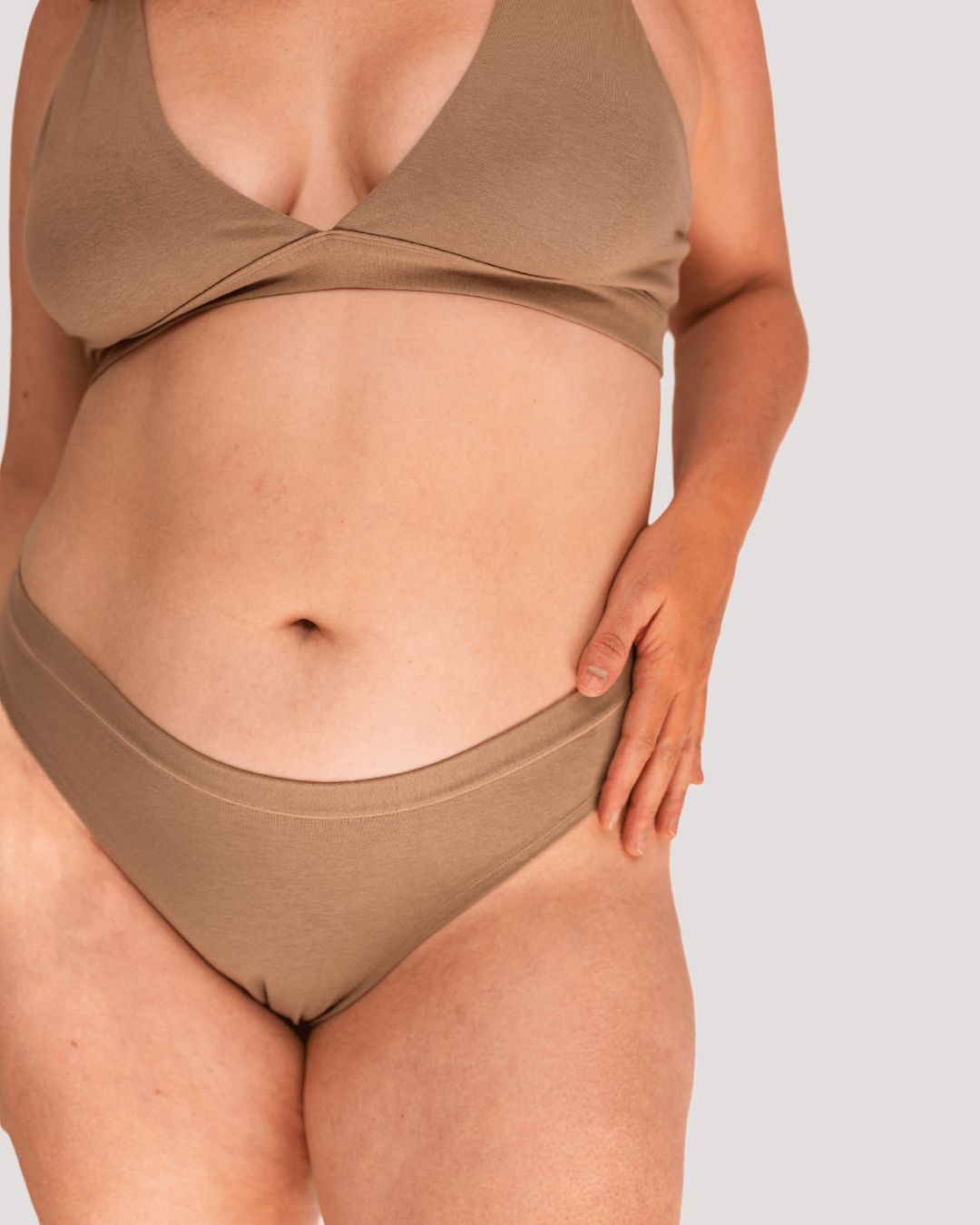 Calzón Algodón Orgánico - Tanga Taupe - Ria Underwear
