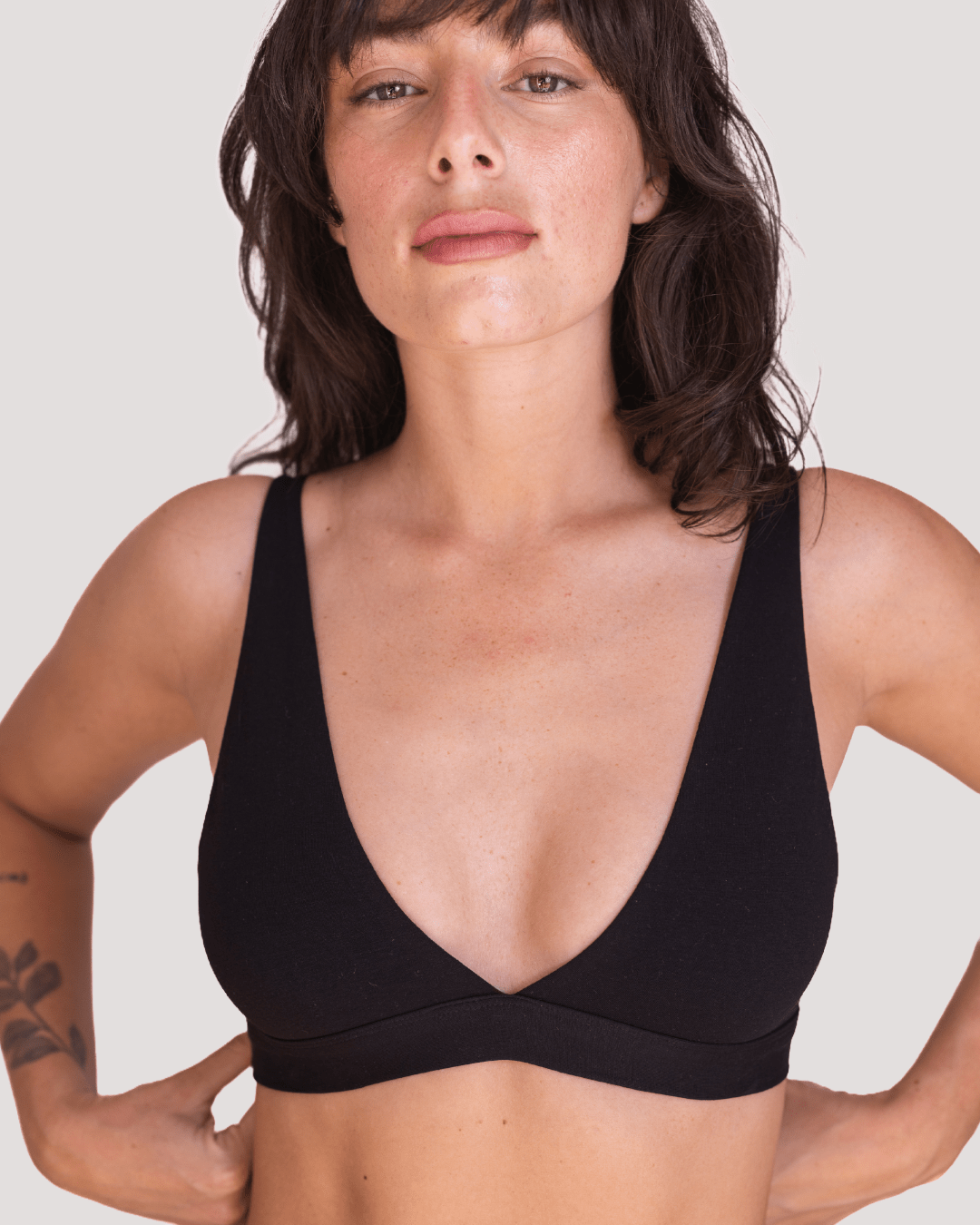 Peto Algodón Orgánico - Escote en V Negro - Ria Underwear
